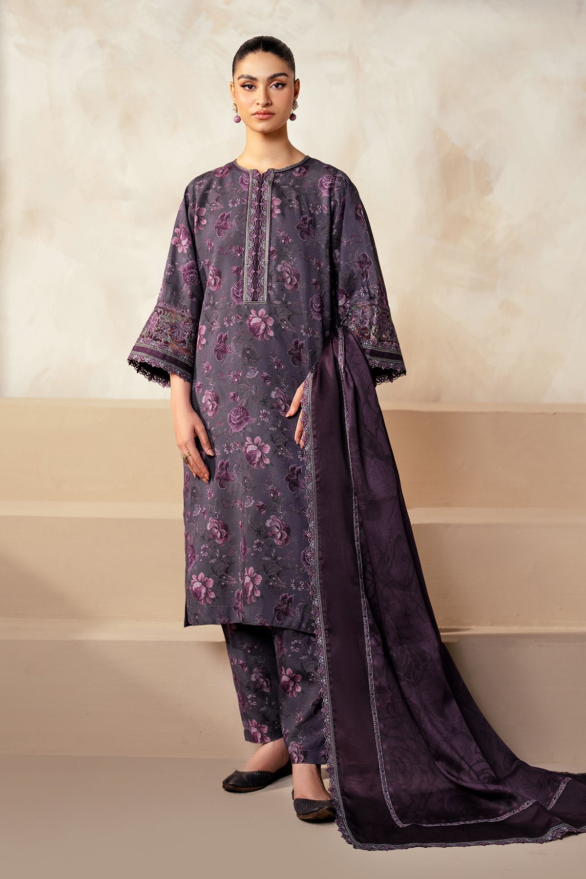 Unstitched '24 - Embroidered Khaddar Uf-4026