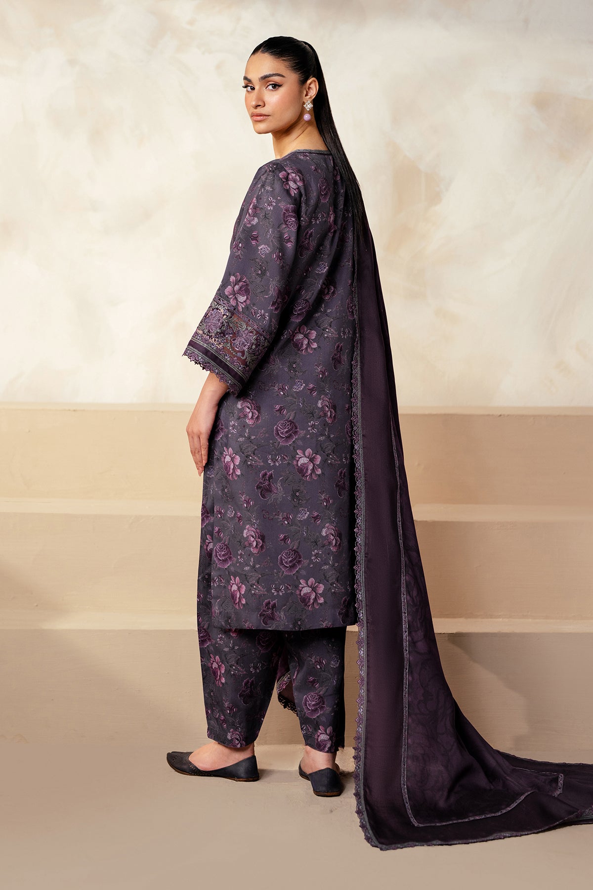 Unstitched '24 - Embroidered Khaddar Uf-4026