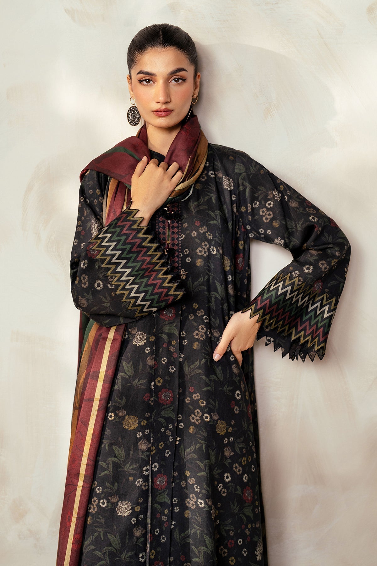 Unstitched '24 - Printed Khaddar Uf-4027