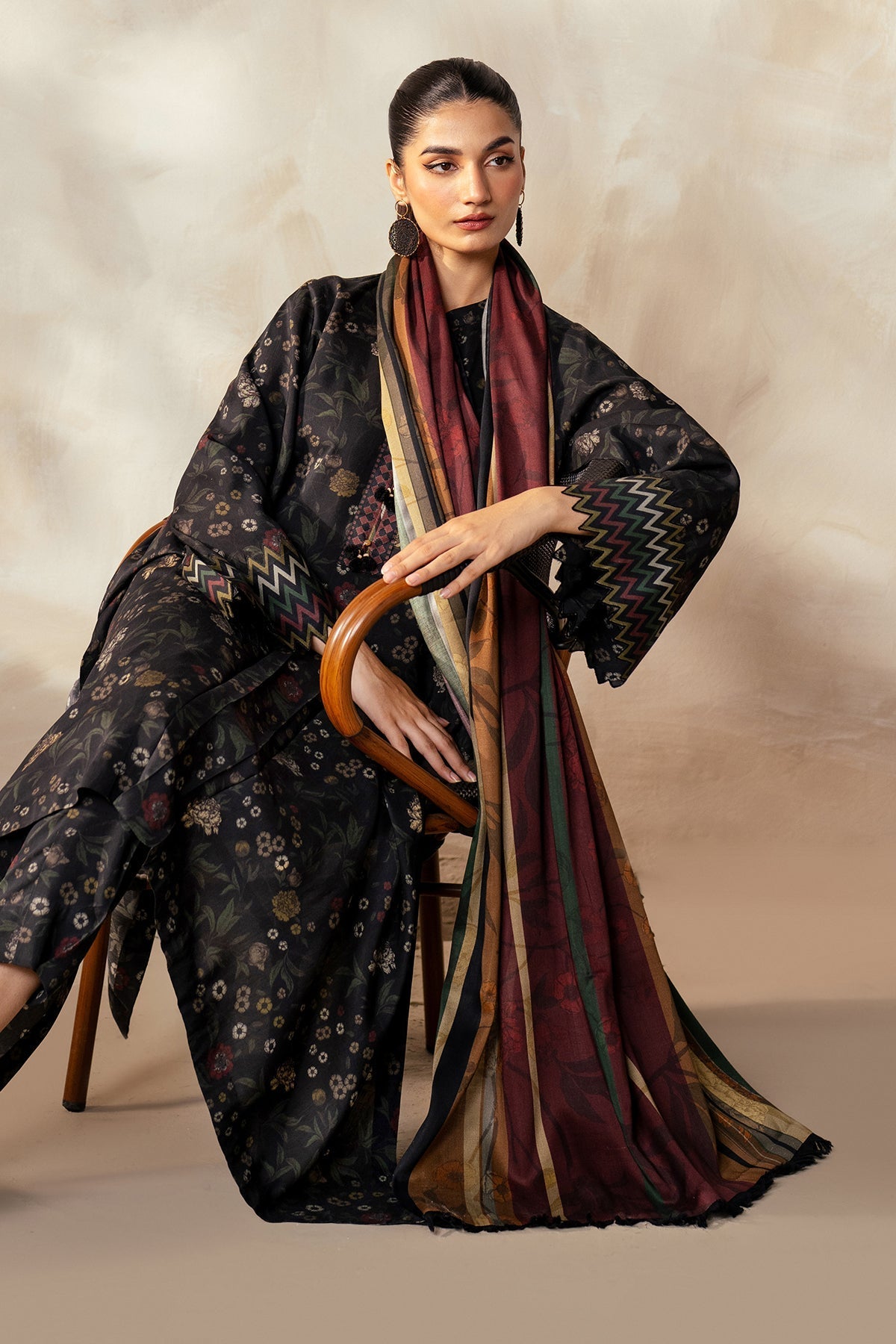 Unstitched '24 - Printed Khaddar Uf-4027