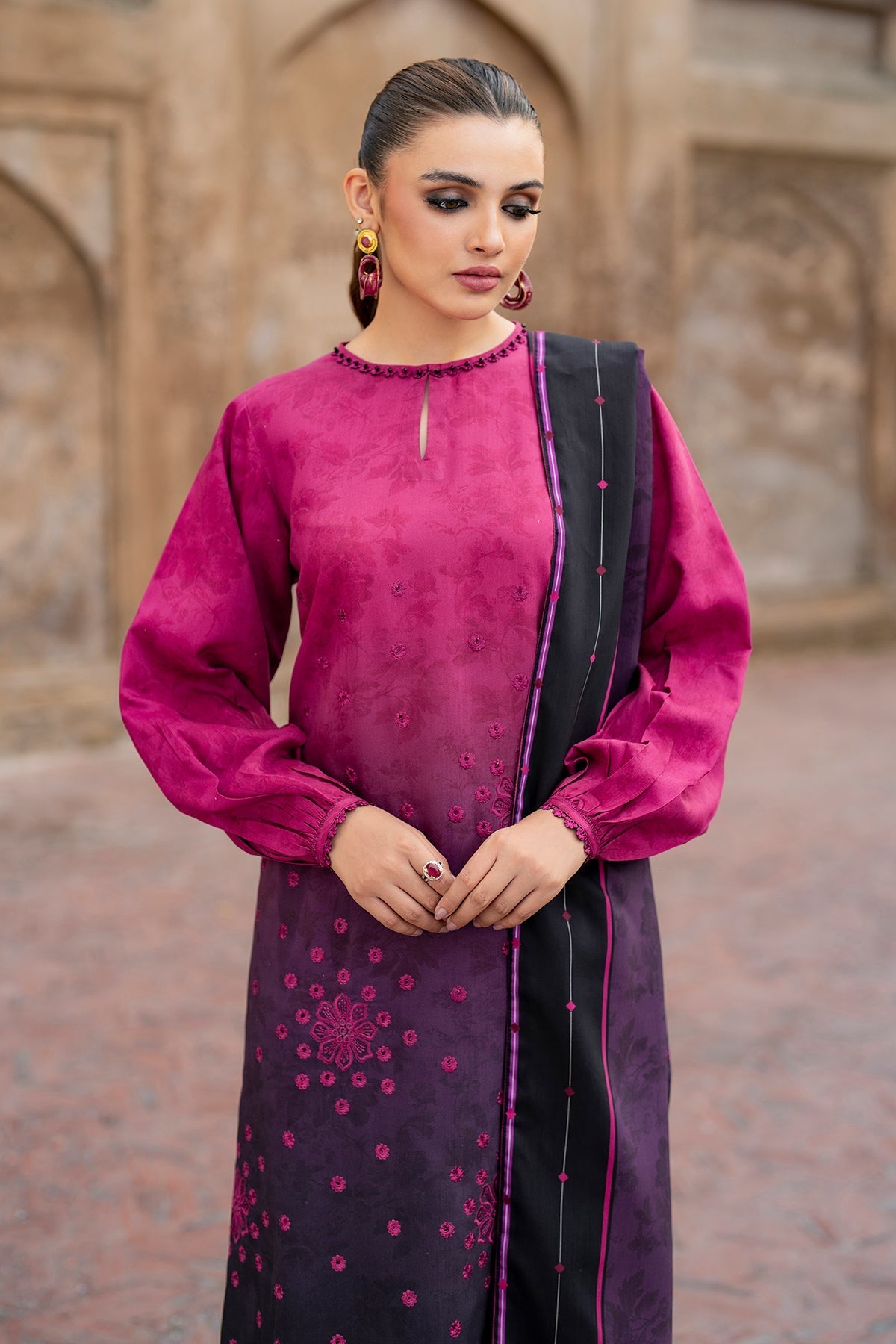 Winter Prints '24 - Embroidered Viscose Uf-722