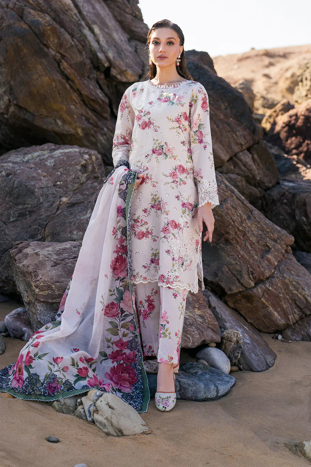 Unstitched'25 - EMBROIDERED PRINTED LAWN UF-4107