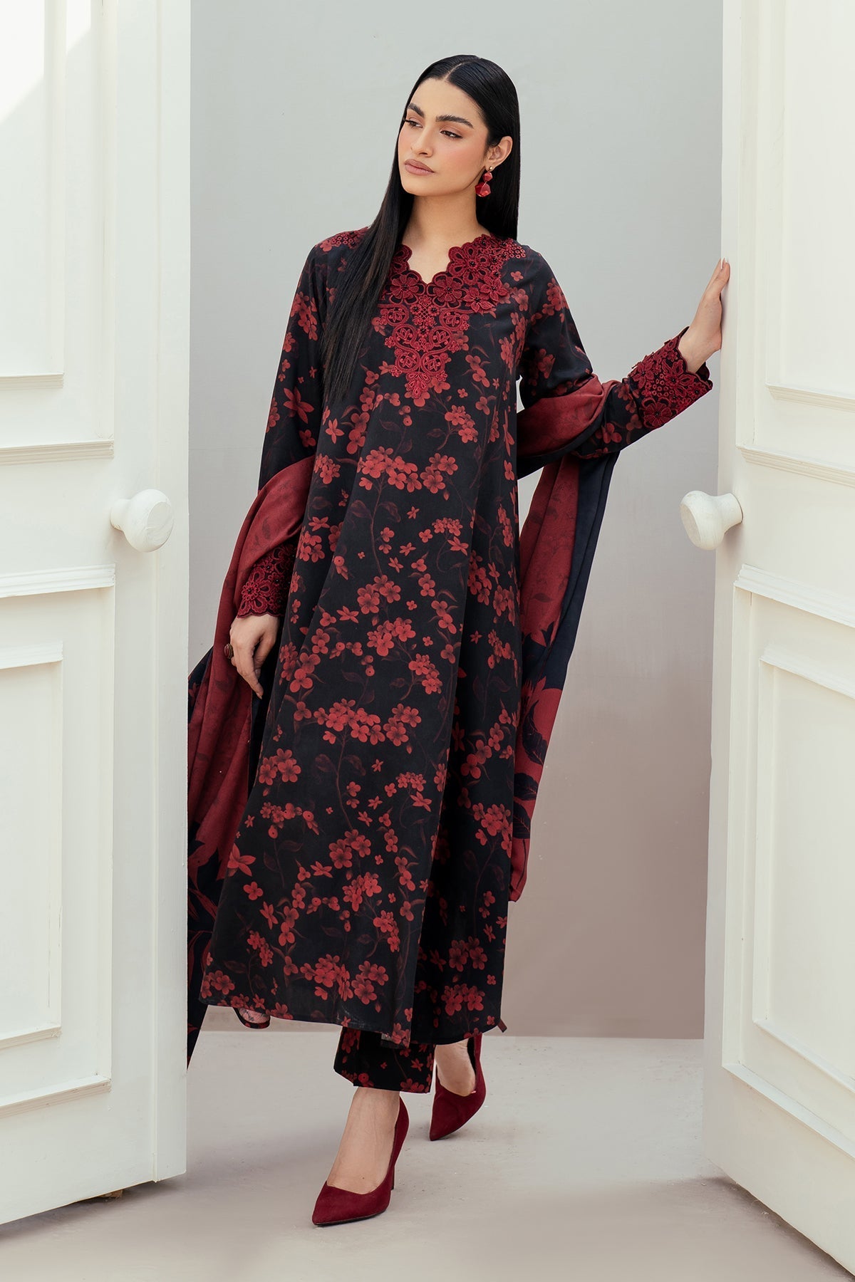 Unstitched '24 - Embroidered Khaddar Uf-4010