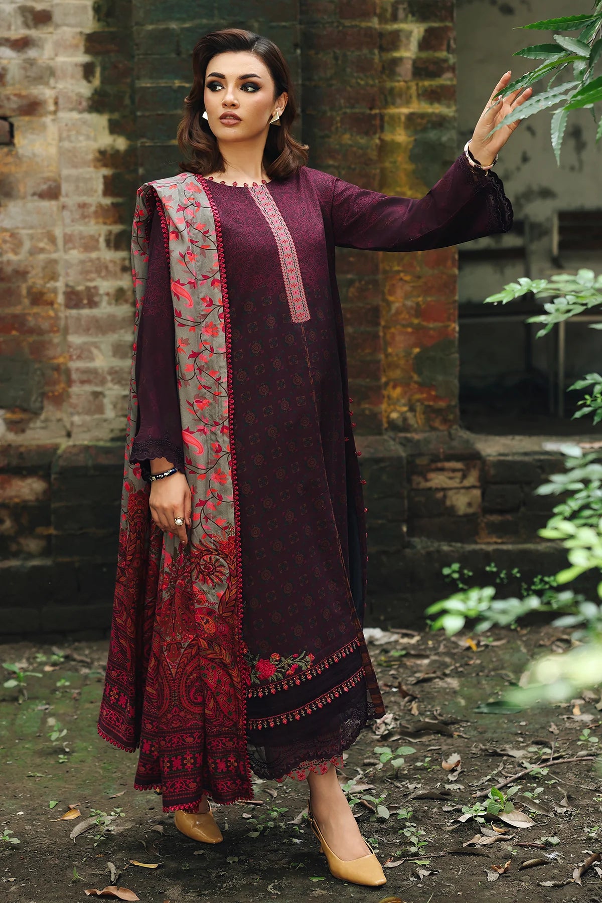Charizma Luxury Winter Unstitched 3-Piece Suit CCW6-17 – Deep Wine - RTS