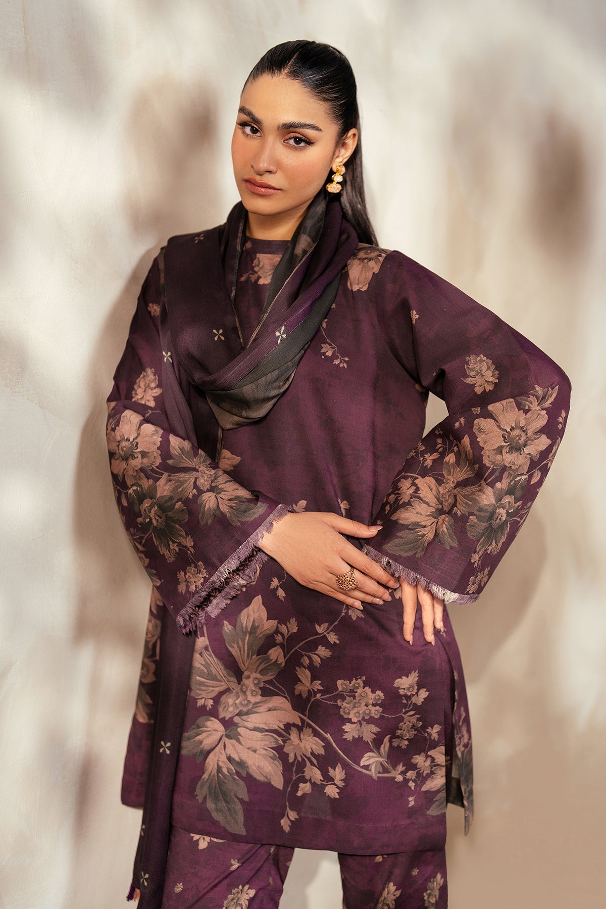 Unstitched '24 - Printed Khaddar Uf-4032