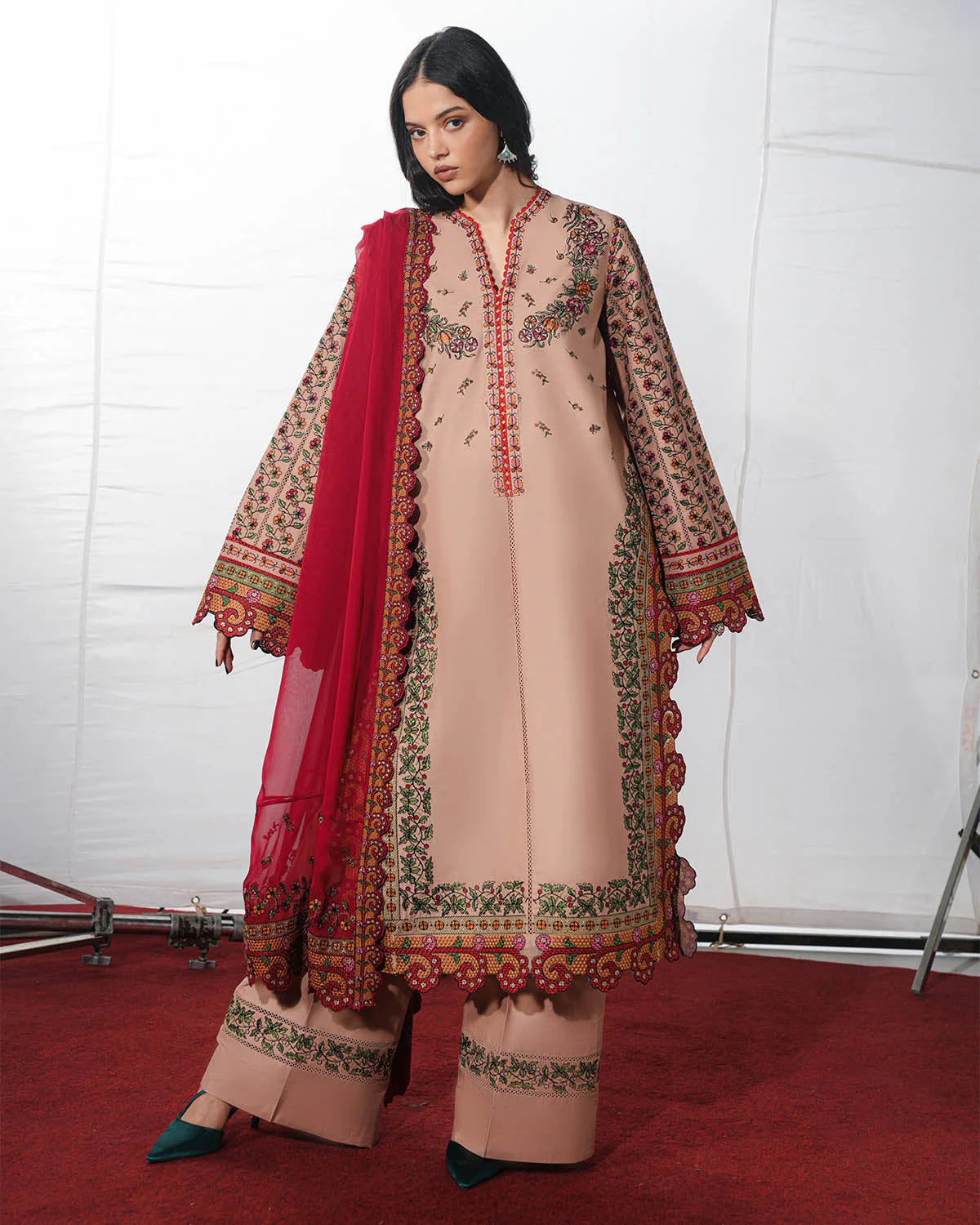 Nazeh Unstitched'26- RTS