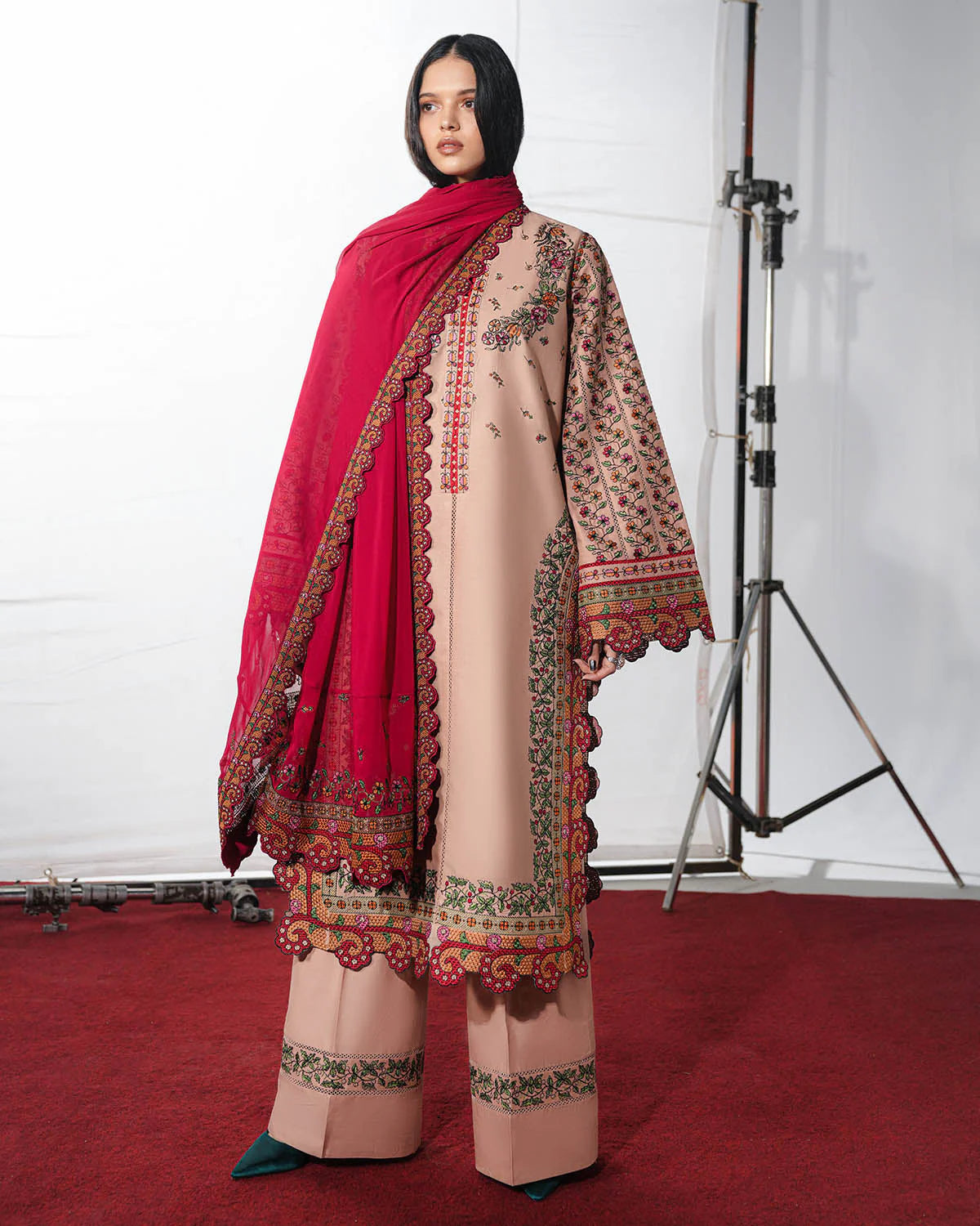 Nazeh Unstitched'26- RTS