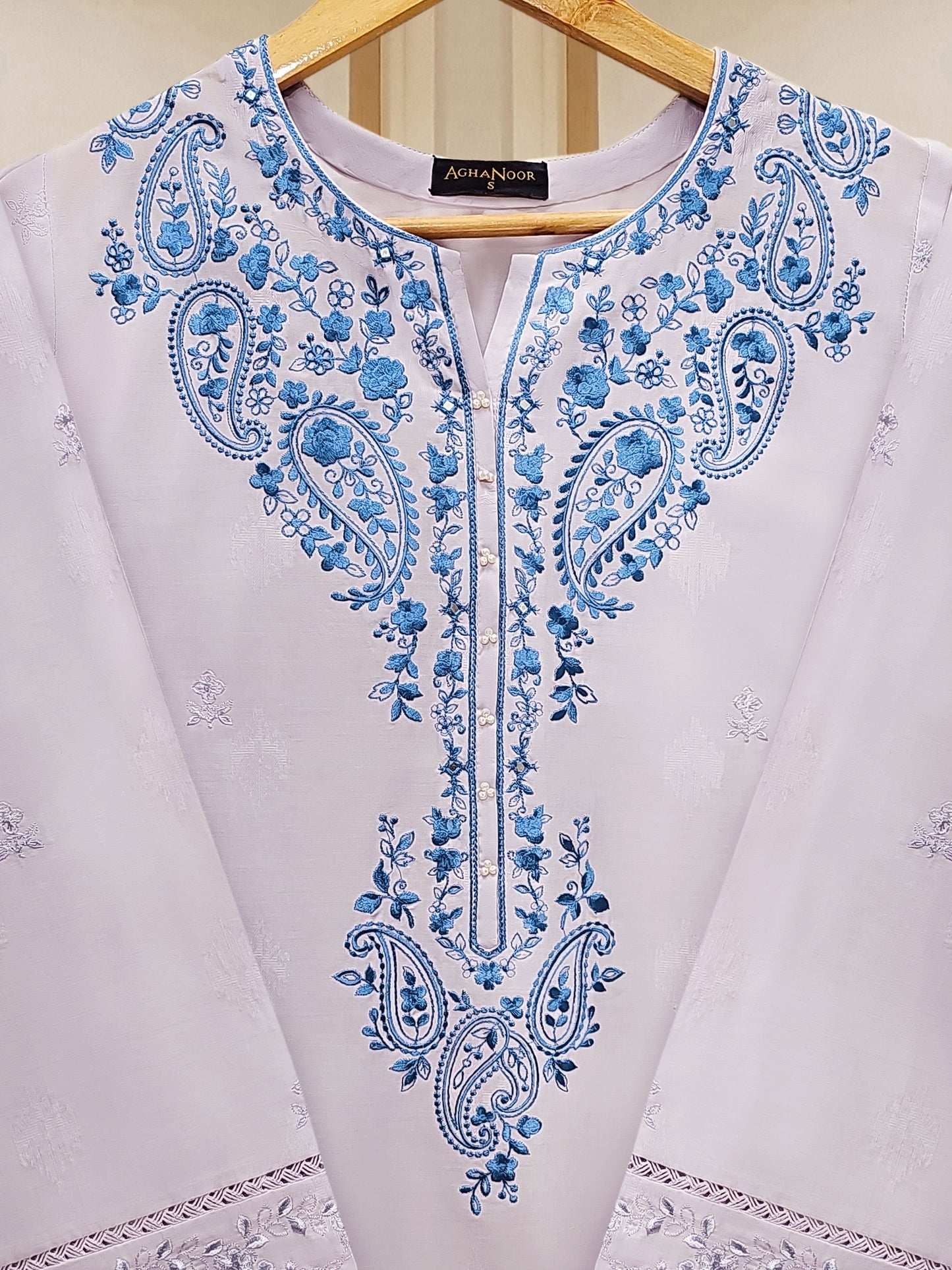 Fine Jacquard Embroidered Shirt S110104