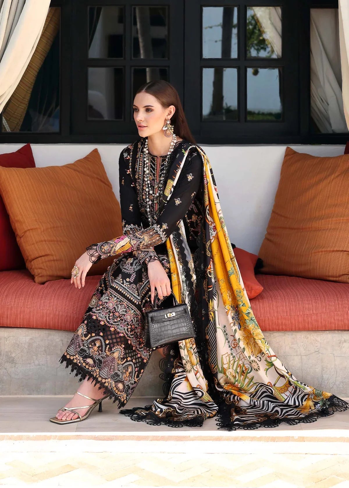 Elysia Luxury Lawn’25 - Noire