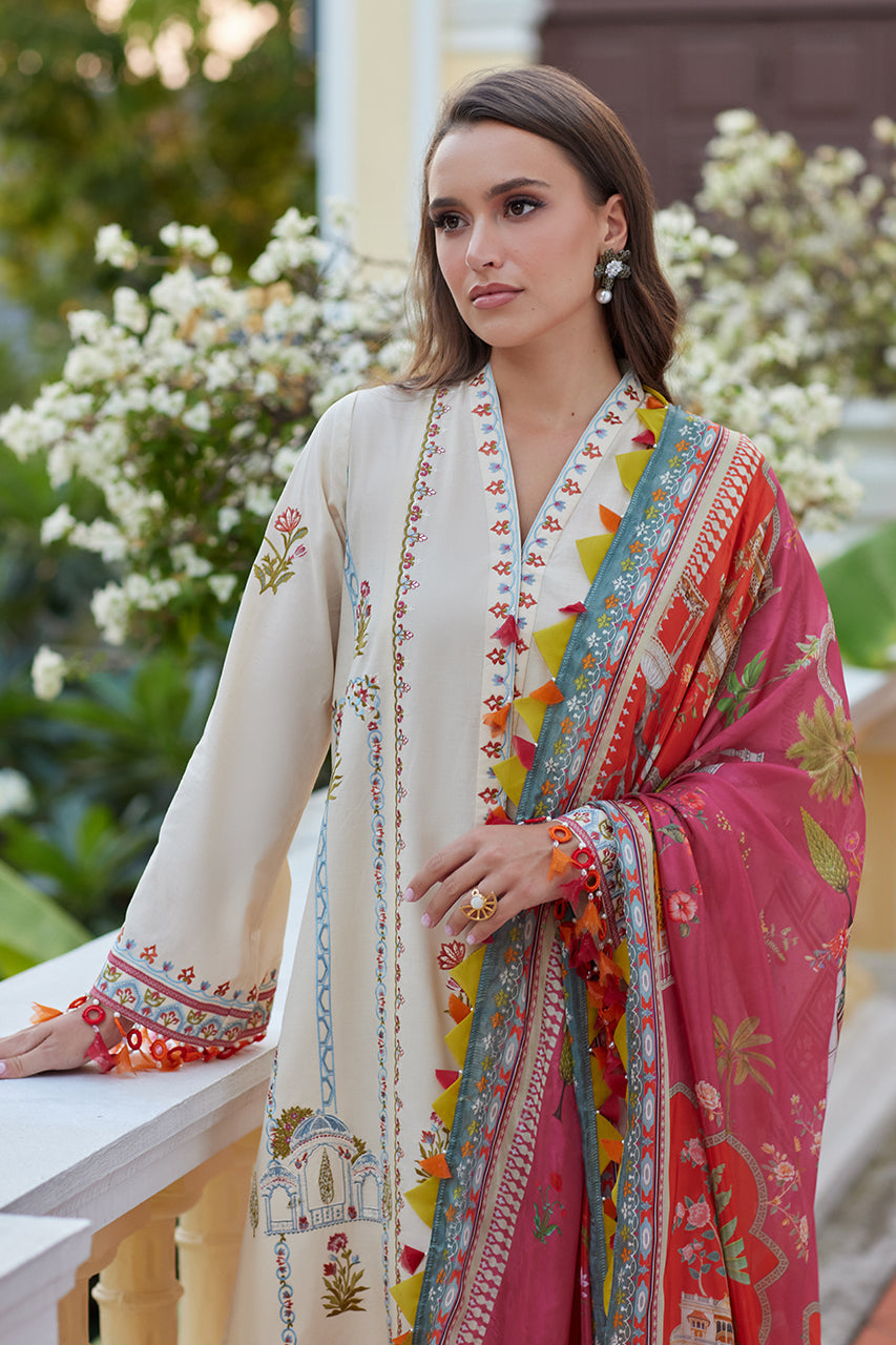 Luxury Lawn '25 - Beige Bloom