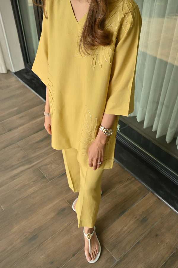 Yellow Tan Set '26 - RTS