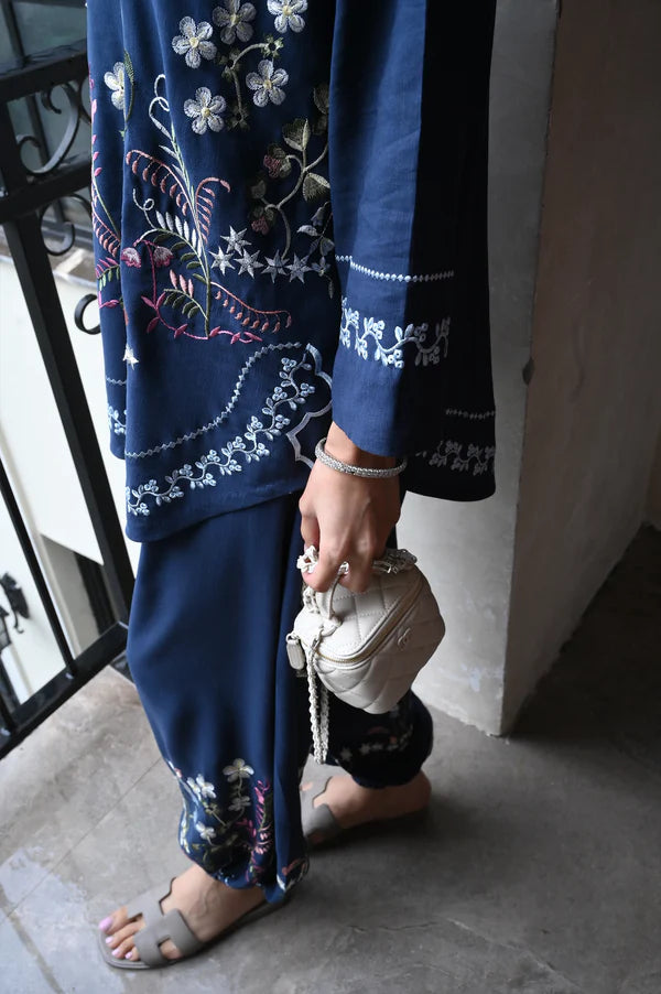 Bloom Baddie I Stitched Lapret Casuals'26