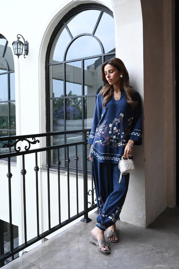 Bloom Baddie I Stitched Lapret Casuals'26
