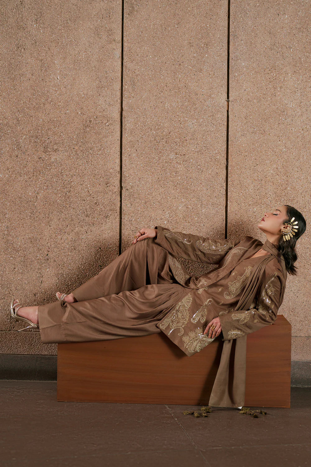 KHAKI | E1049/104/118'26- RTS