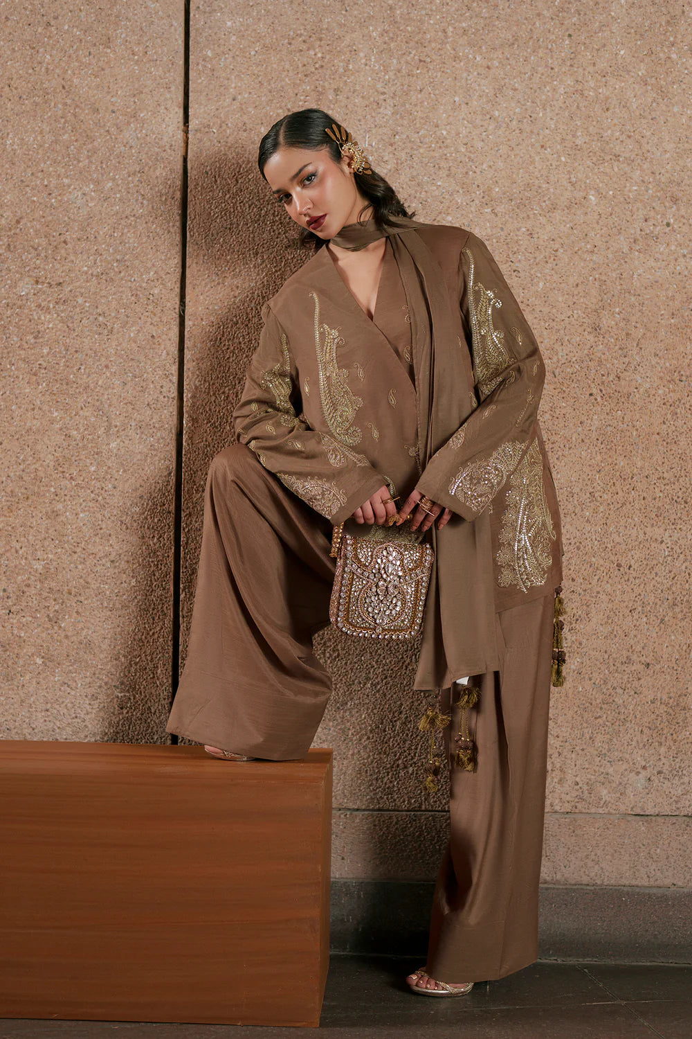 KHAKI | E1049/104/118'26- RTS