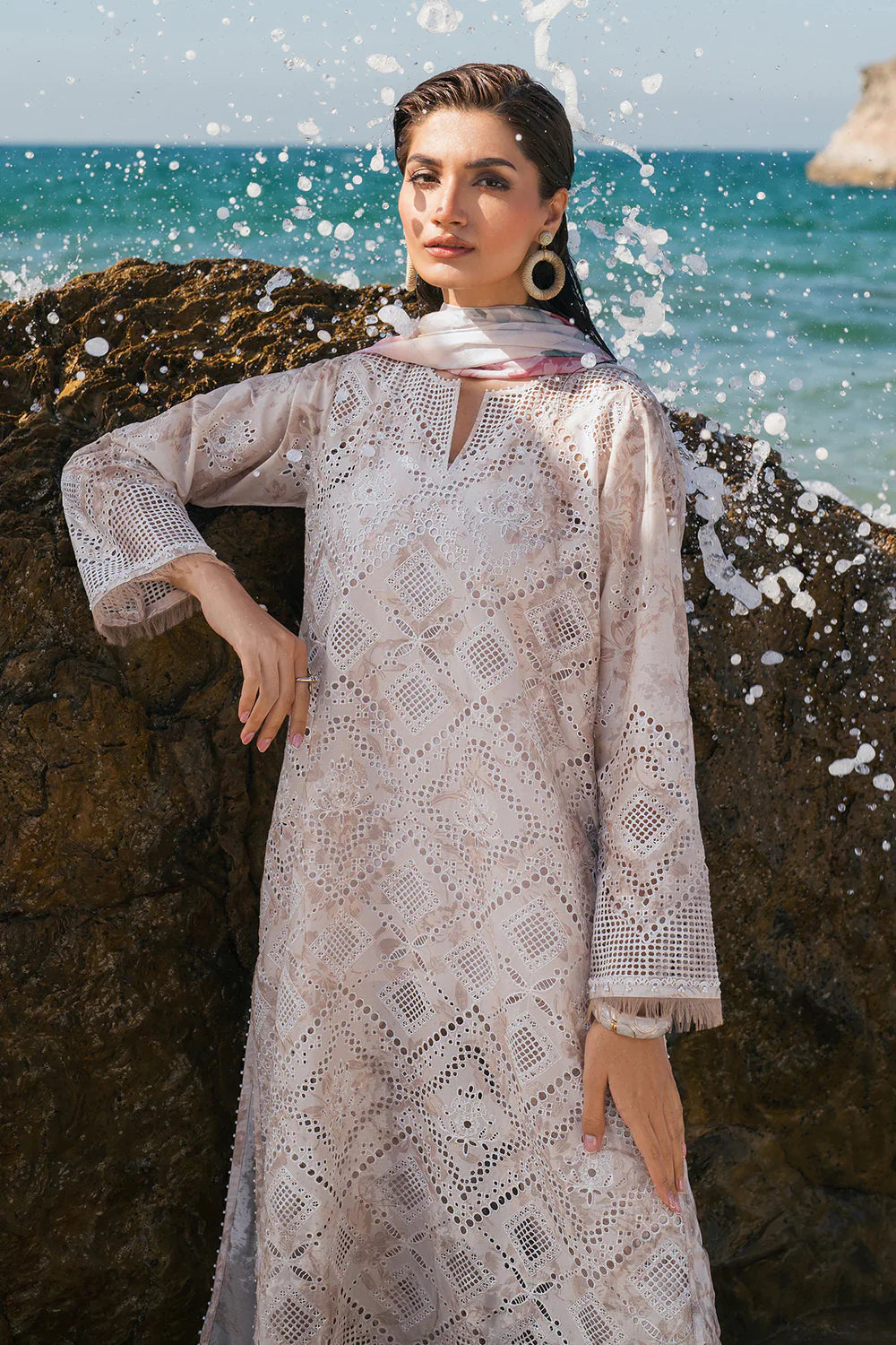 Unstitched'25 - EMBROIDERED PRINTED LAWN UF-4116