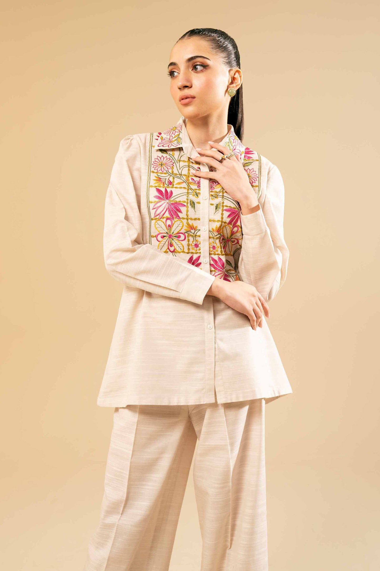 Unstitched Winter'24 - 2 Piece - Dyed Embroidered Suit - 42404544