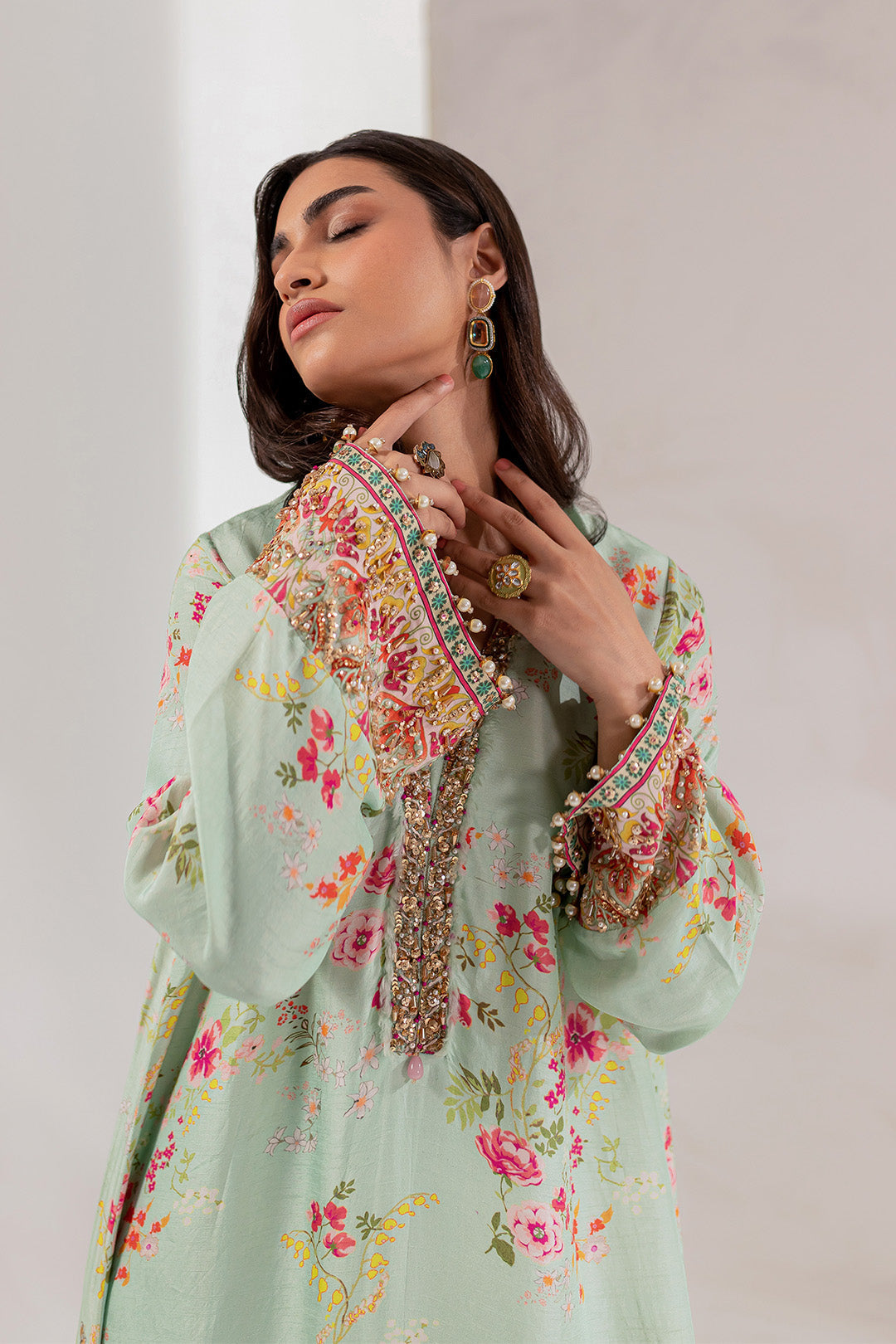 Mint Bloom Kaftan (D-17)