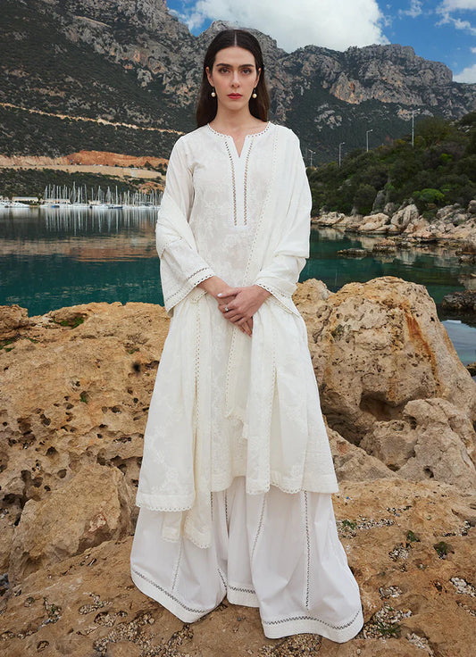 Lawnkari ’25- Nour