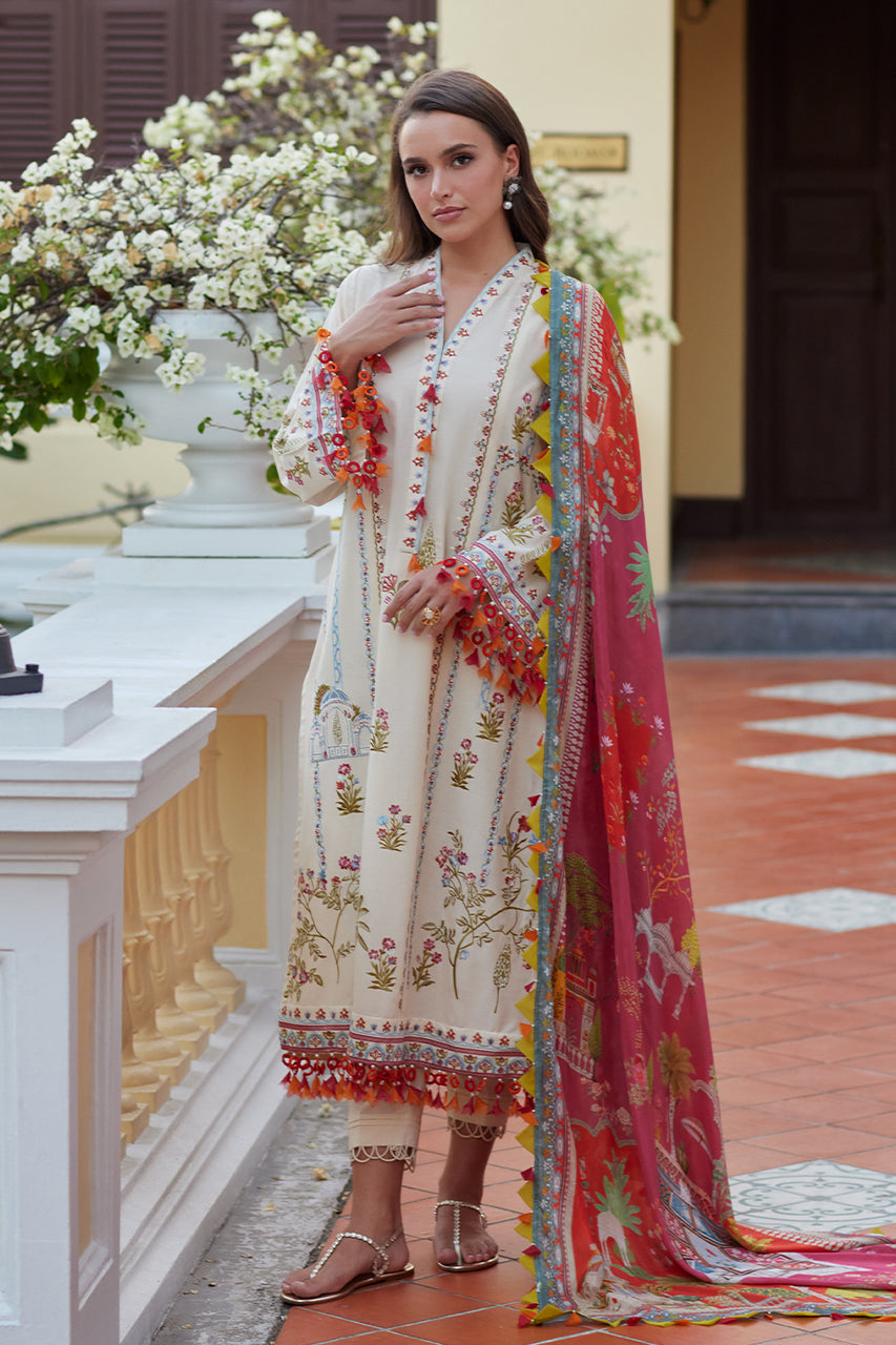Luxury Lawn '25 - Beige Bloom