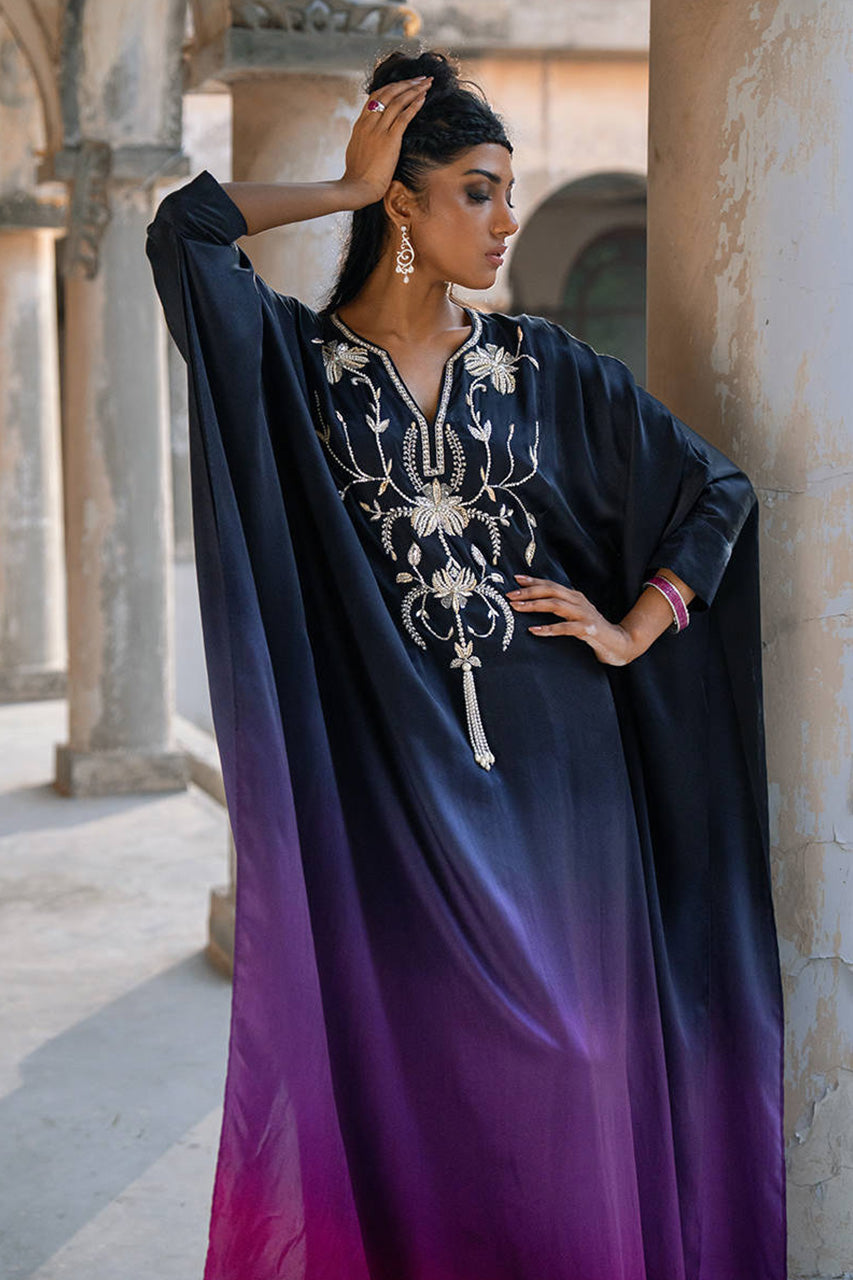 Afsanvi Festive Edit'24 - Ombre Kaftan