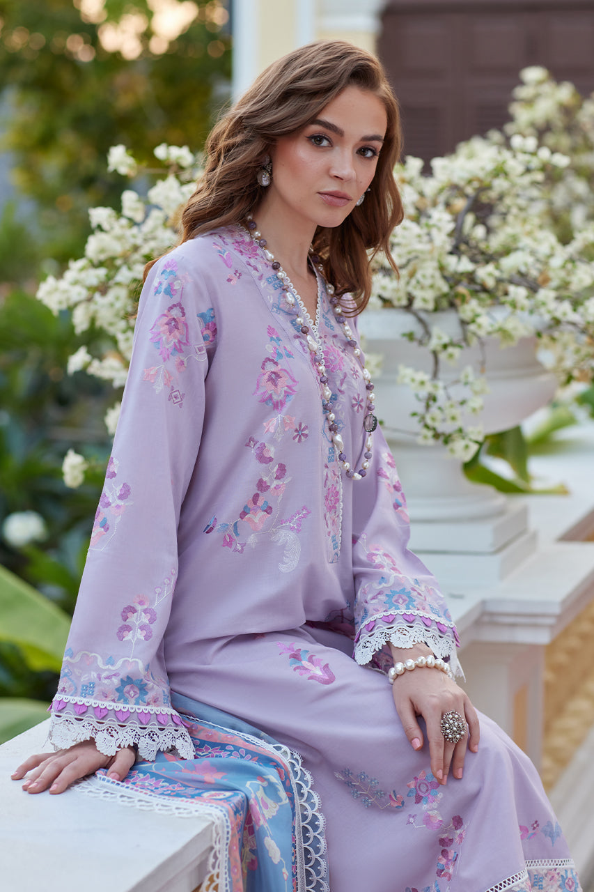 Luxury Lawn '25 - Suzani Bliss