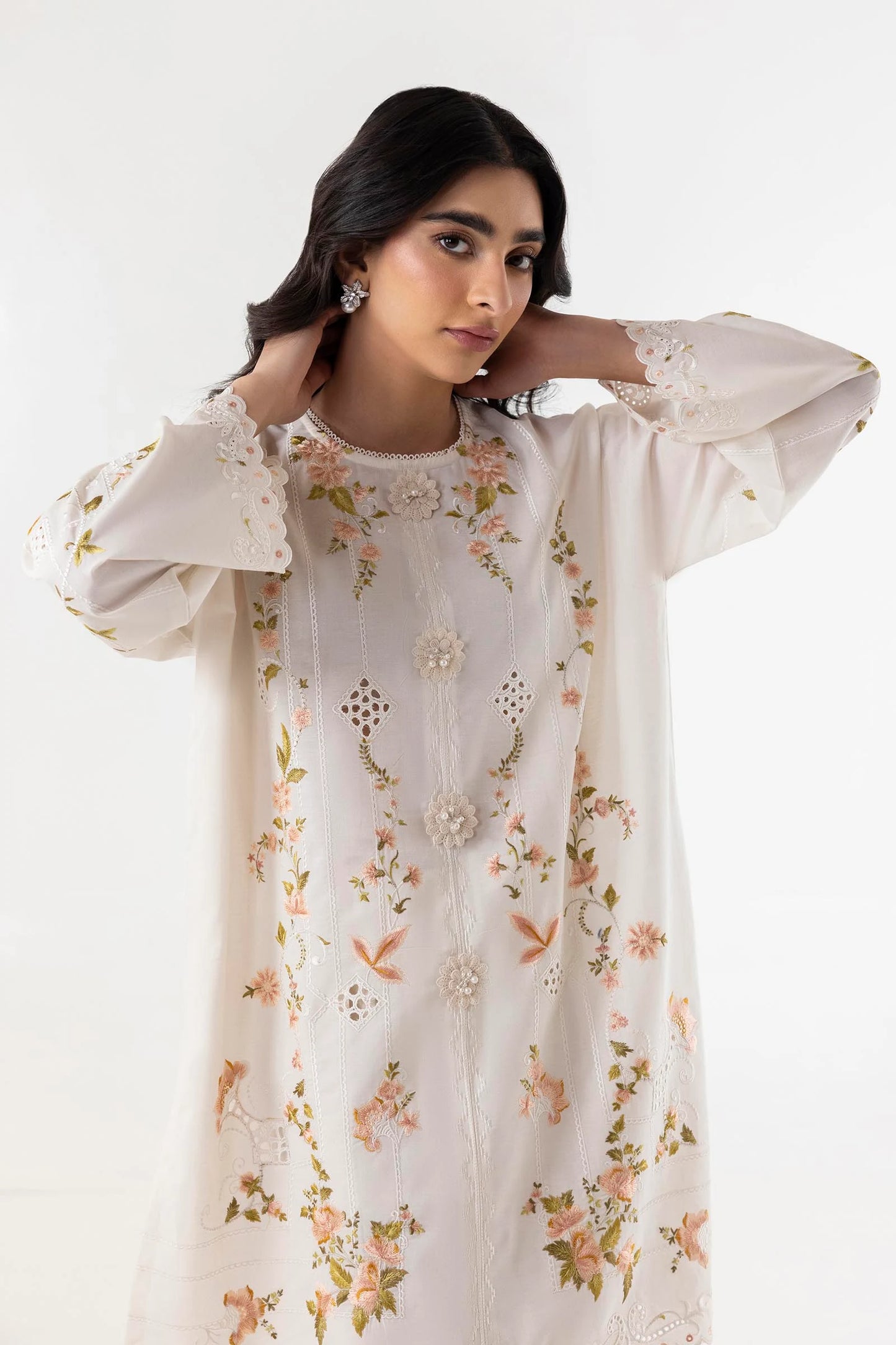 Signature '25 Stitched Lawn Embroidered SS25SGE316 - RTS
