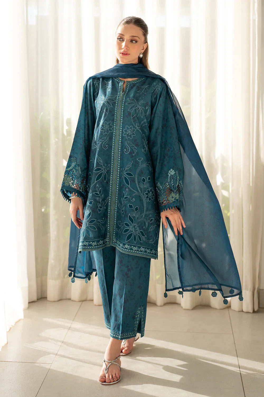 Unstitched'25 - EMBROIDERED PRINTED LAWN UF-4097