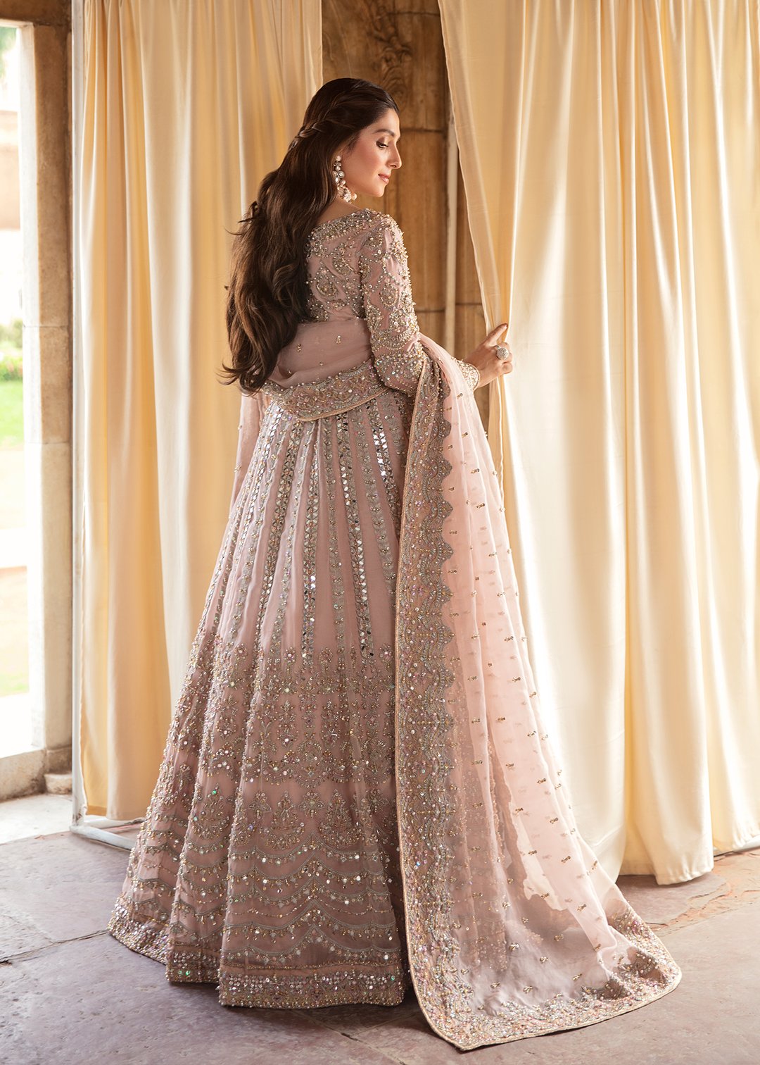 Aarizoo, Bridals And Couture - Mehr E Ishq