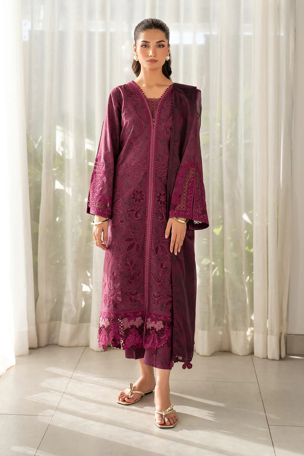 Unstitched'25 - EMBROIDERED PRINTED LAWN UF-4098