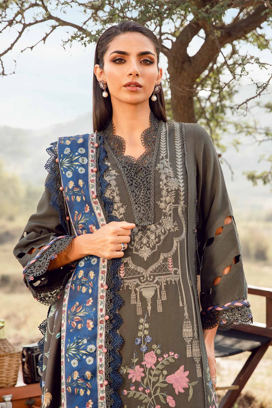 Mprints'24 - 3 Piece Unstitched Printed Linen Suit | MPT-2401-A (RTS) photo 2