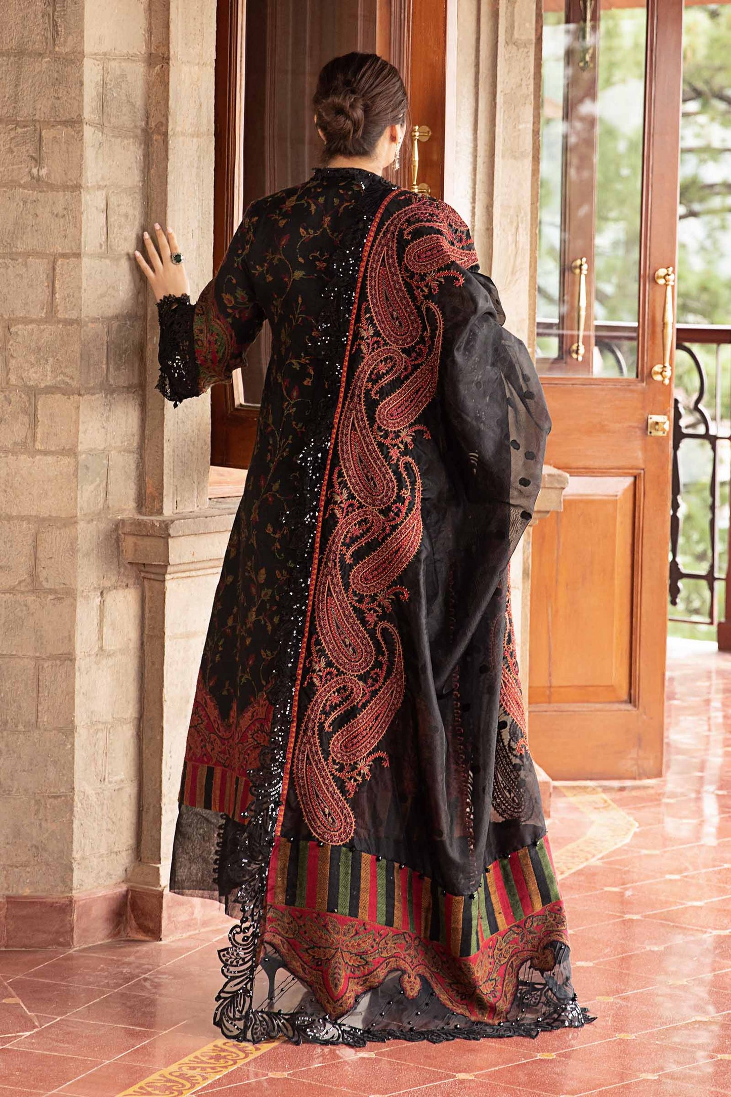 Winter Luxe'24 - 3 Piece Unstitched Embroidered Woven Suit | DL-1204