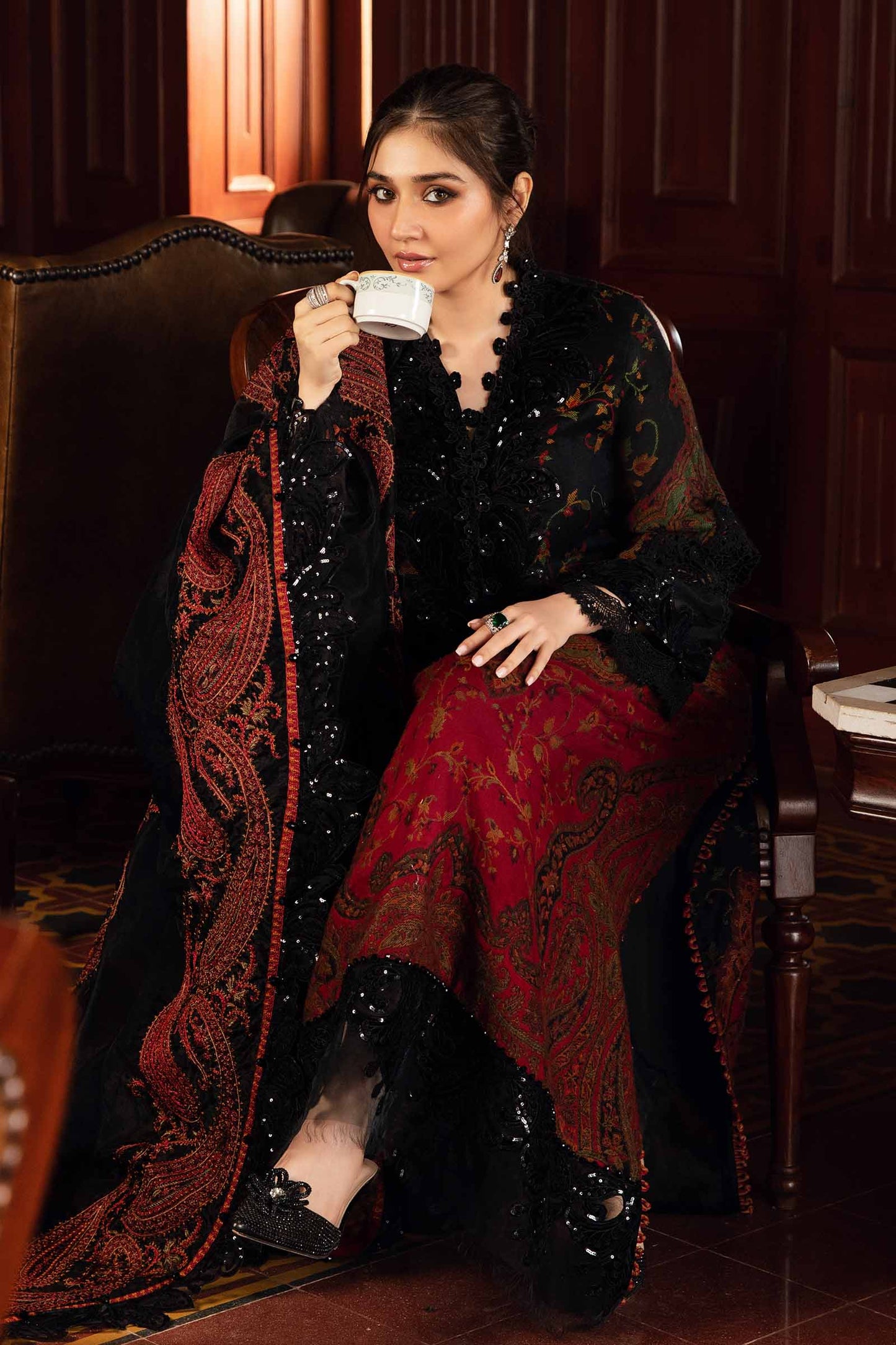 Winter Luxe'24 - 3 Piece Unstitched Embroidered Woven Suit | DL-1204