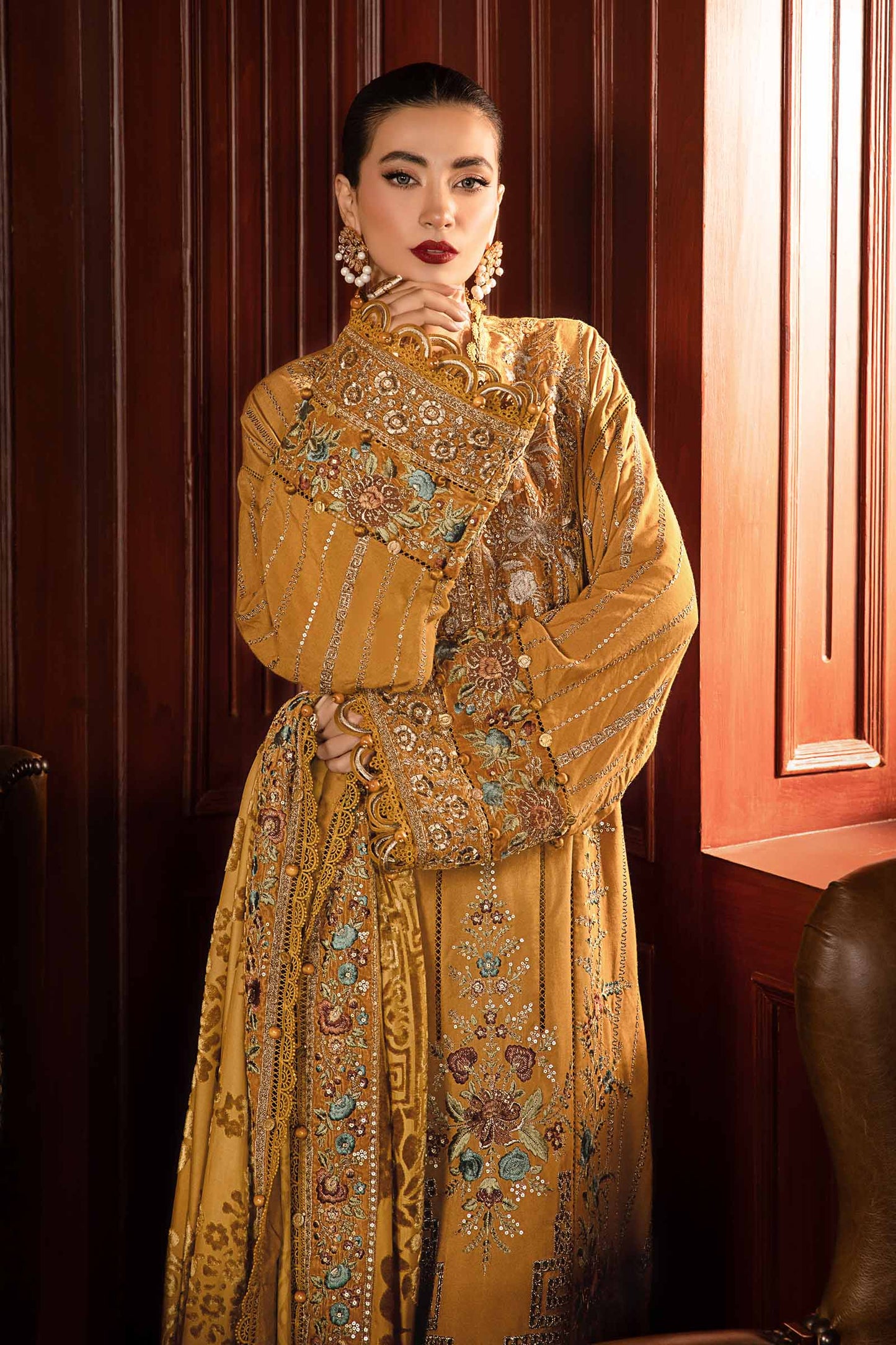 Winter Luxe'24 - 3 Piece Unstitched Embroidered Twill Linen Suit | DL-1207