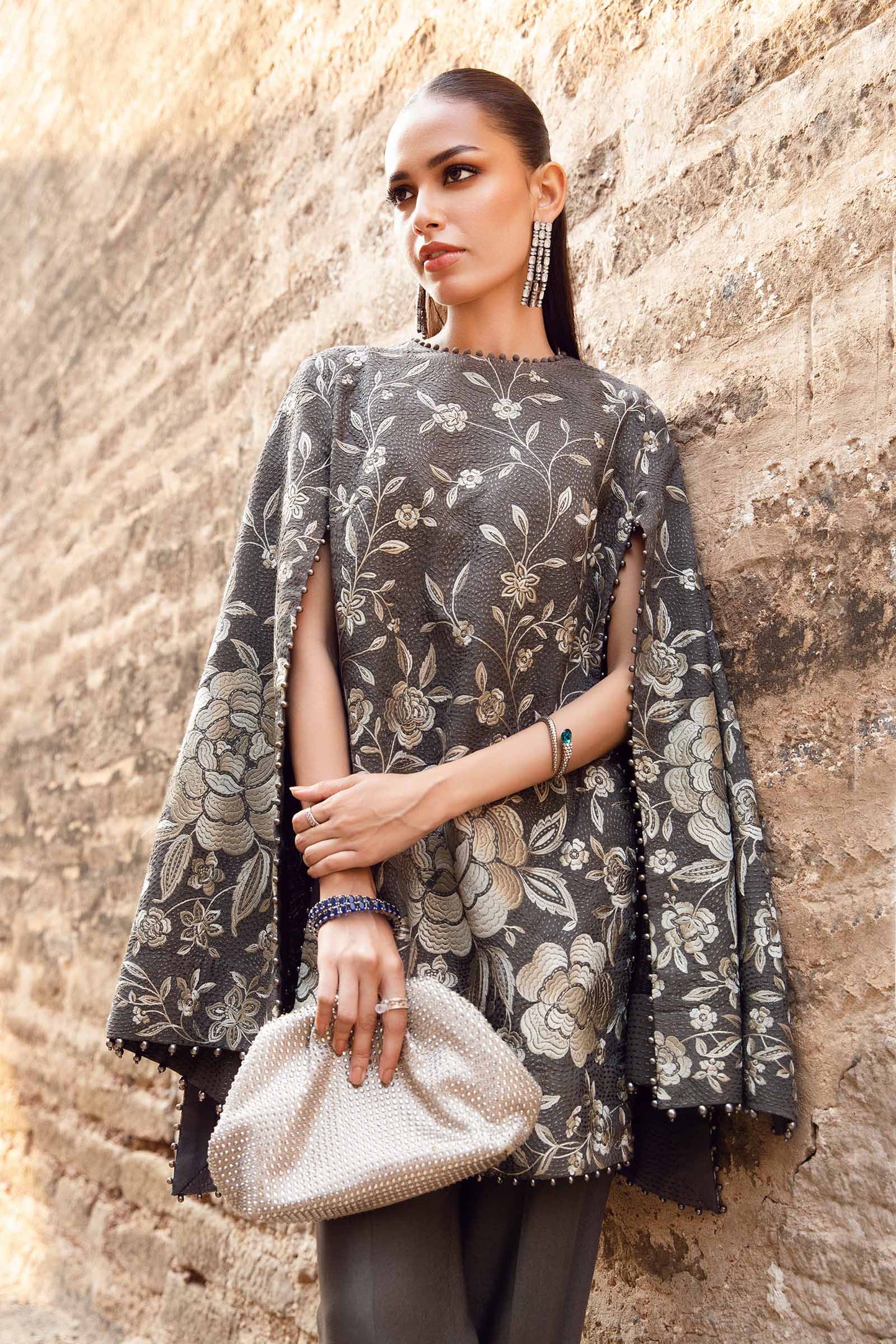 Mprints'24 - 3 Piece Unstitched Printed Linen Suit | MPT-2408-B