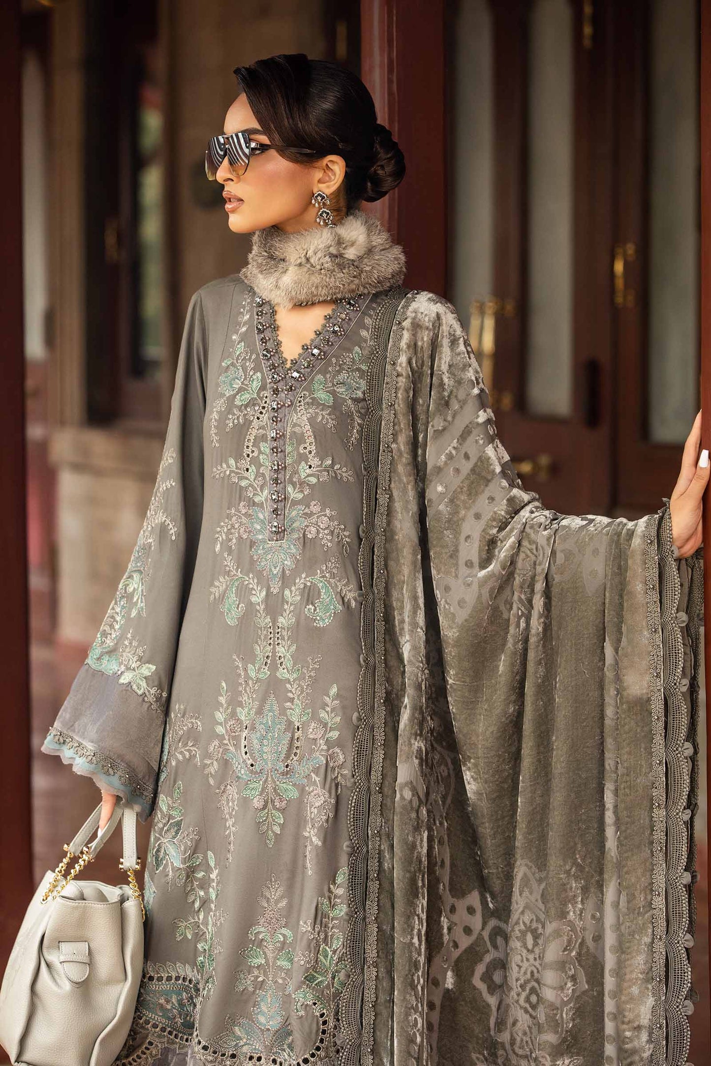 Winter Luxe'24 - 3 Piece Unstitched Embroidered Velvet Suit | DL-1209 (RTS)