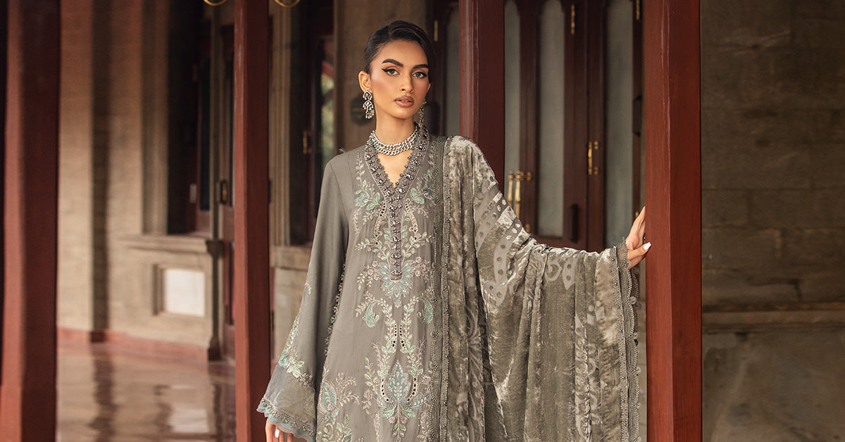 Winter Luxe'24 - 3 Piece Unstitched Embroidered Velvet Suit | DL-1209 (RTS)