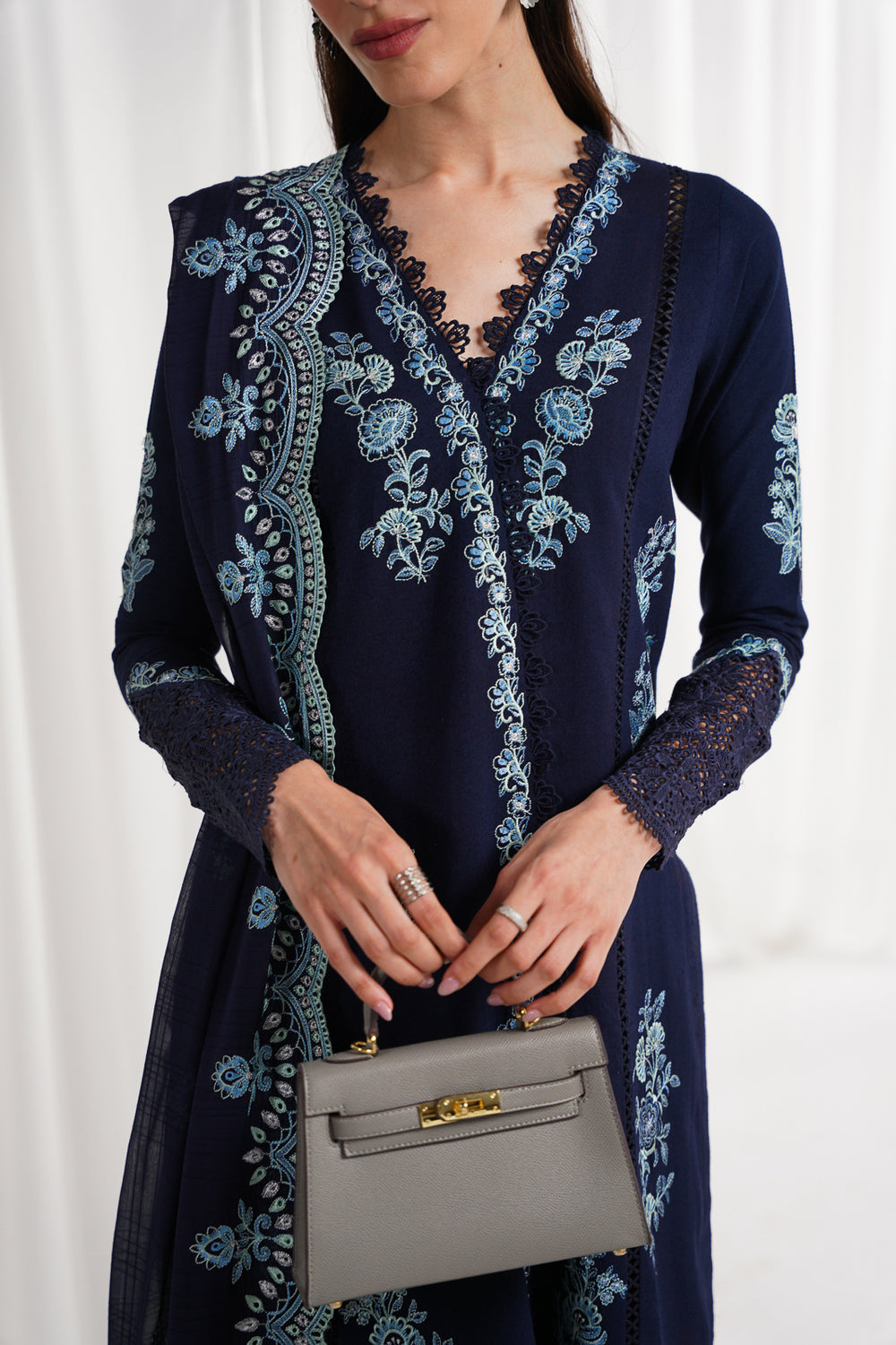 Eid Pret '25 - NAVY BLUE LUXURY EMBROIDERED 3PCS SET NPA3-25417