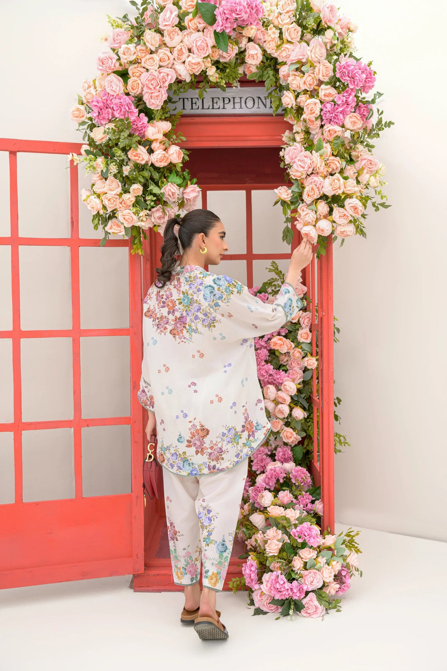 Luna Eid Edit'25 - FLOWERS