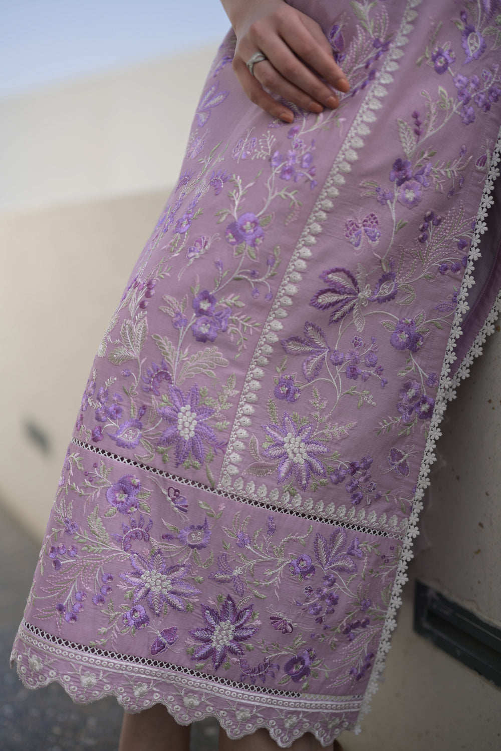 Luxury Lawn Vol 2 '24 - Lilac - Nel-24613 - Sale