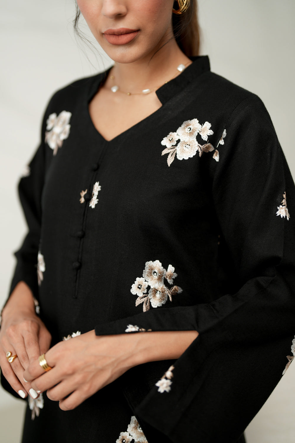 BLACK LUXURY EMBROIDERED FALL SET (NPA2-24317) (RTS)