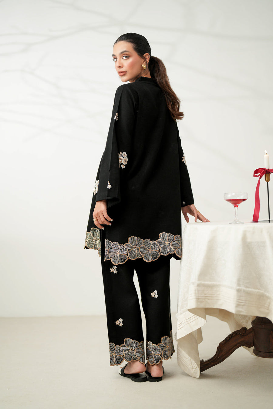 BLACK LUXURY EMBROIDERED FALL SET (NPA2-24317) (RTS) photo 4