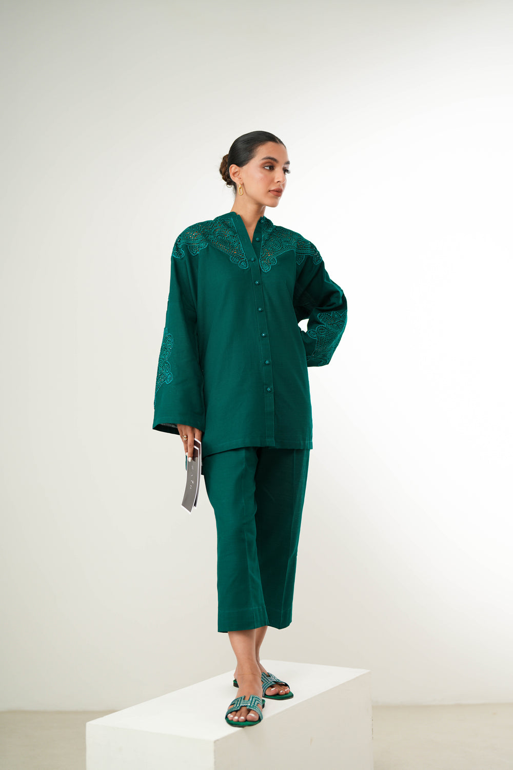 TEAL GREEN LUXURY EMBROIDERED FALL SET (NPA2-24310)