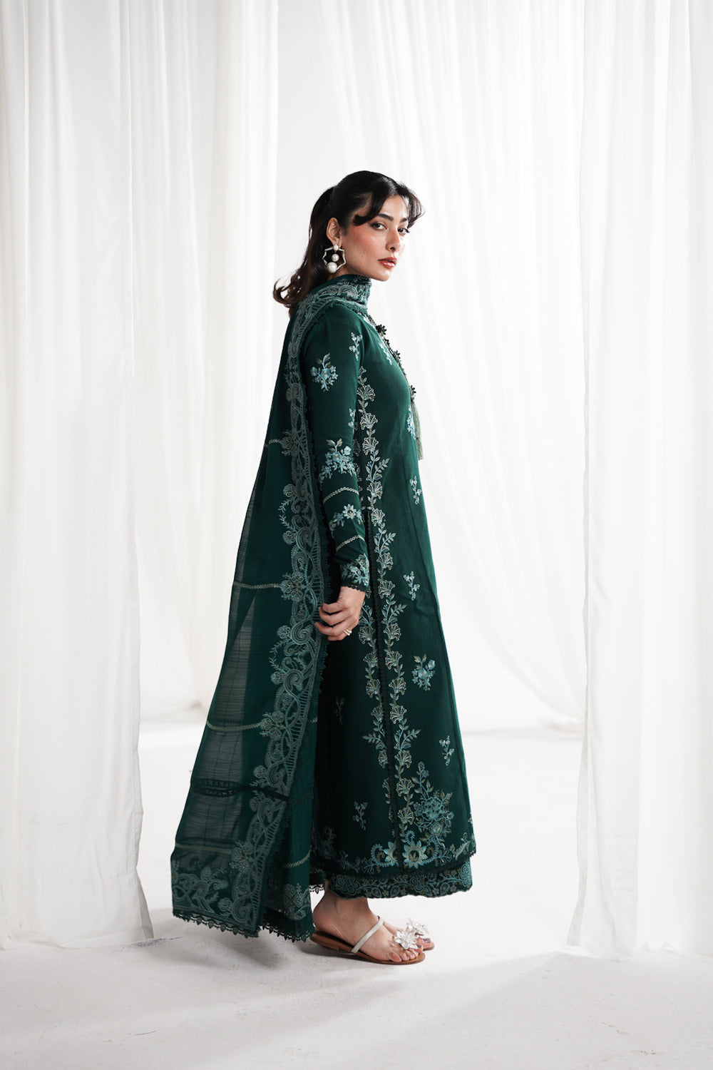 Eid Pret '25 - DEEP EMERALD LUXURY EMBROIDERED 3PCS SET NPA3-25418