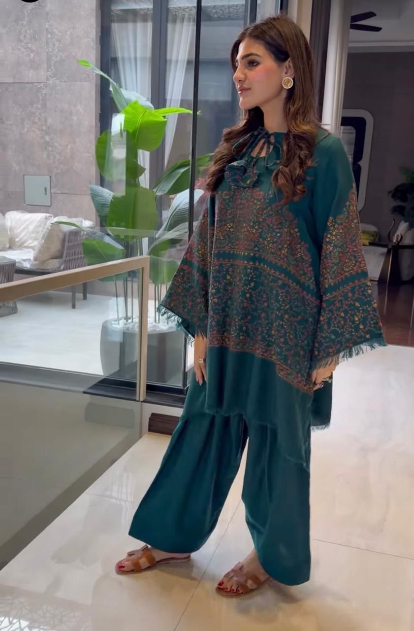 Zeya- kaftan kurta set