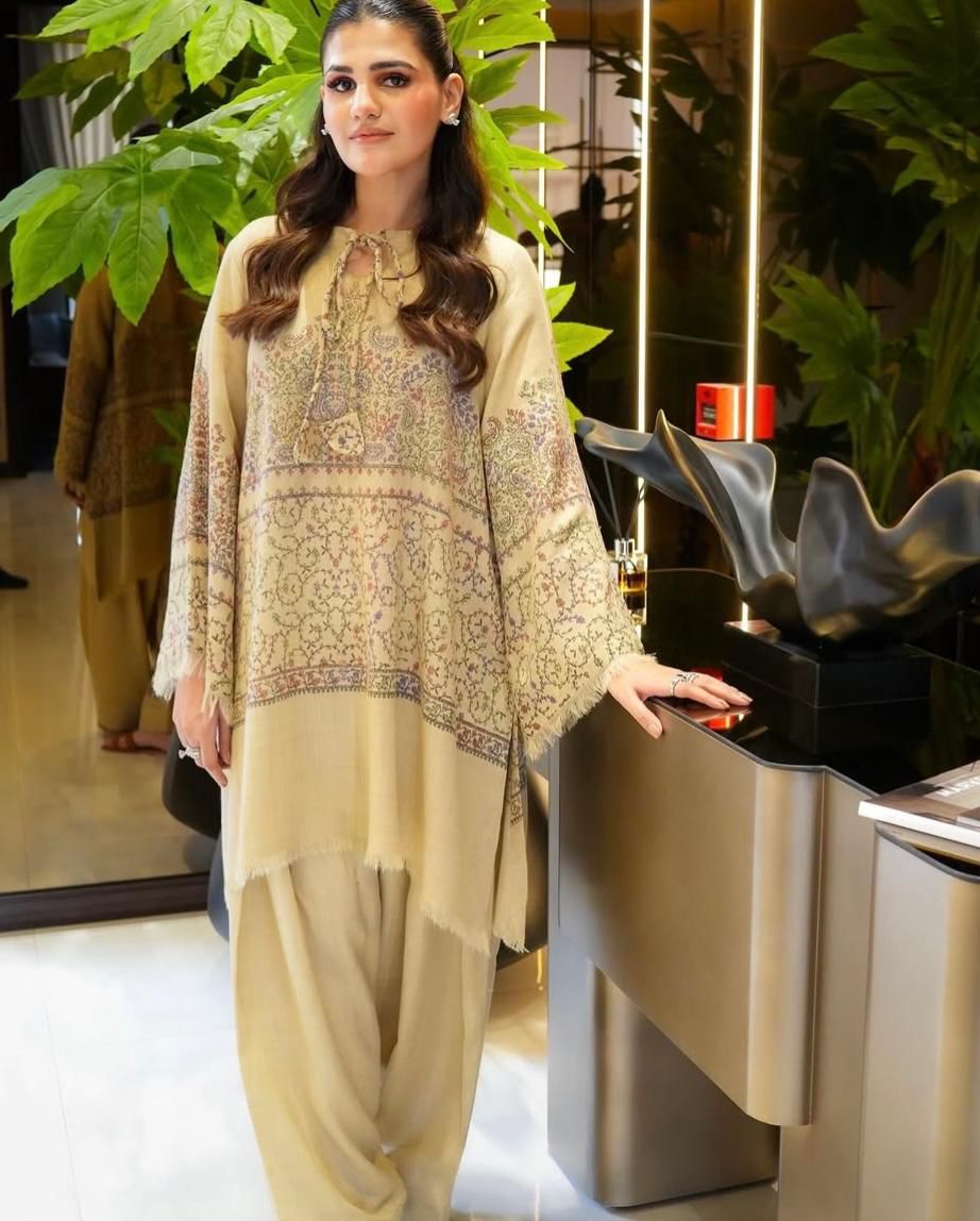 Zeya- kaftan kurta set