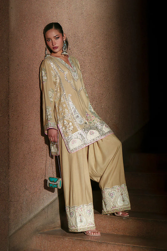 PALE YELLOW | E1020/104/114’ 26 -RTS