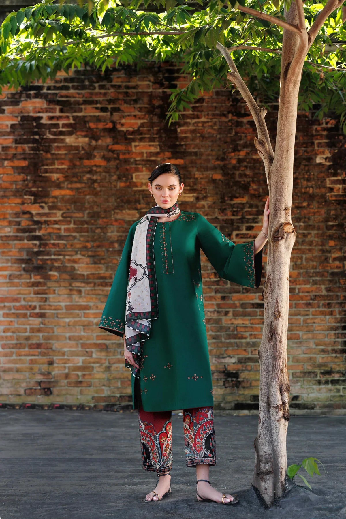 EMBROIDERED LAWN UNSTITCHED -9285‘26-RTS