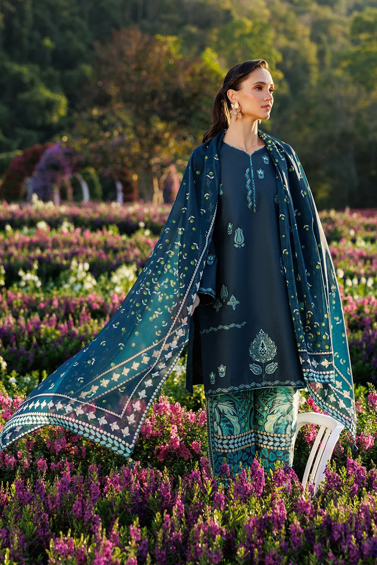EMBROIDERED LAWN UNSTITCHED -9291‘26-RTS