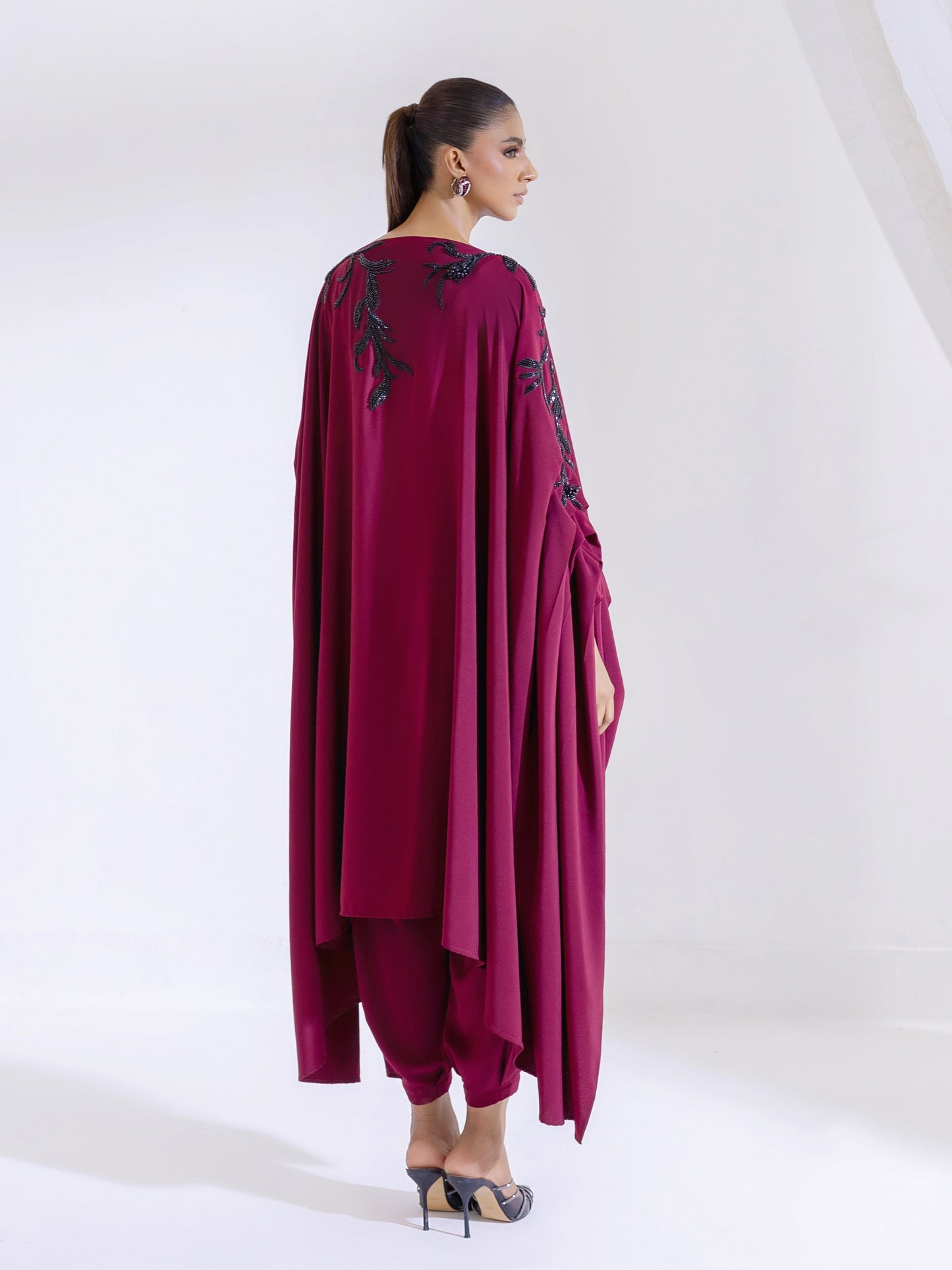 Kai '24 - Leelu-Maroon